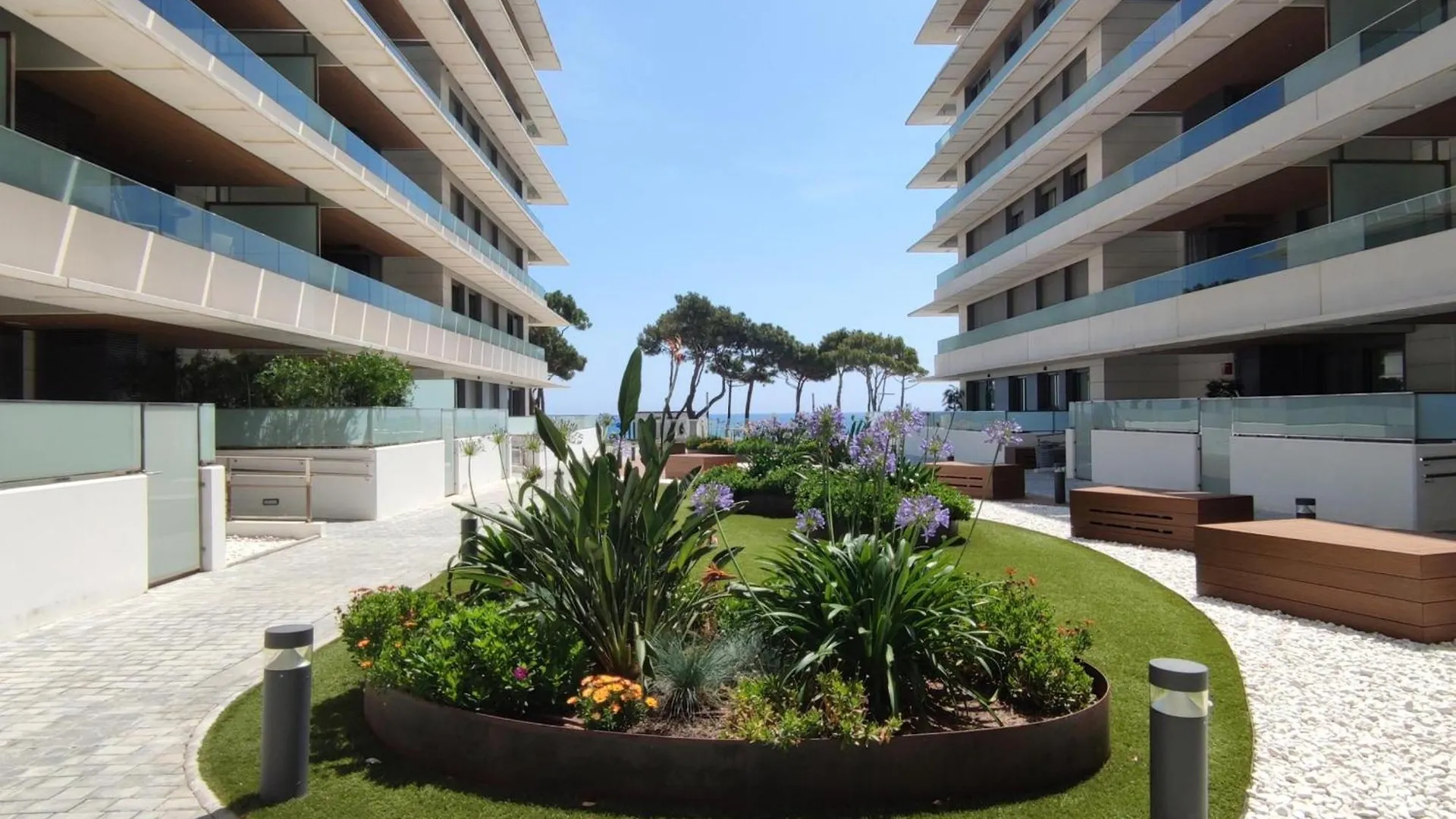 Apartamento De Lujo En Primera Linea Con Piscina En Platja D'Aro - Es-209-70