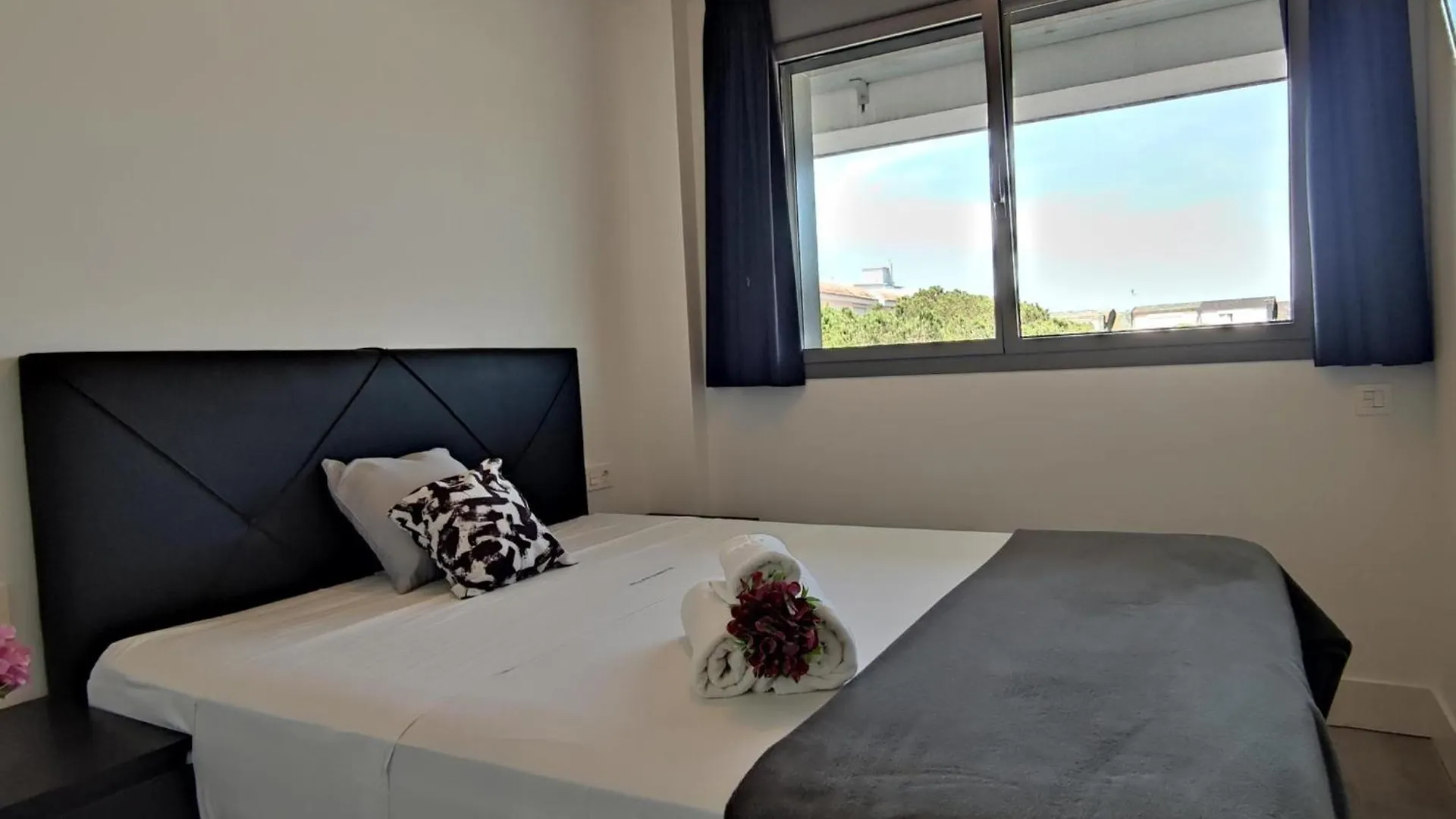 Apartamento De Lujo En Primera Linea Con Piscina En Platja D'Aro - Es-209-70 0*,  España