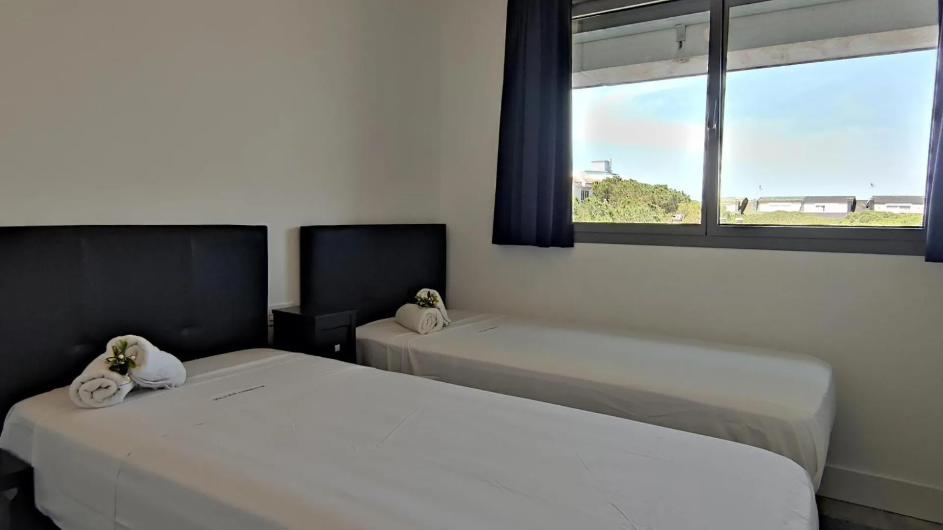 Apartamento De Lujo En Primera Linea Con Piscina En Platja D'Aro - Es-209-70 0*,