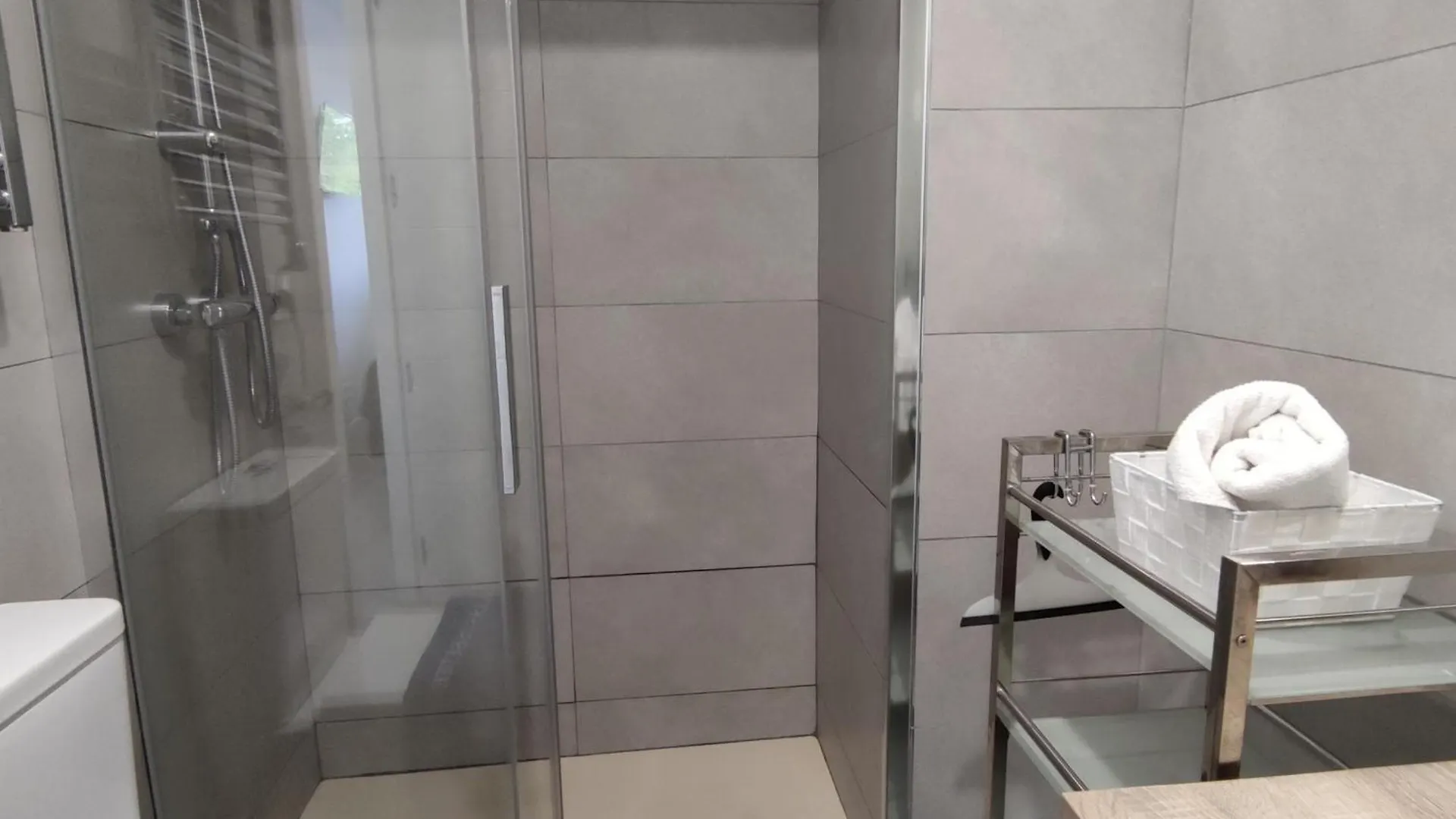 Apartamento De Lujo En Primera Linea Con Piscina En Platja D'Aro - Es-209-70 España