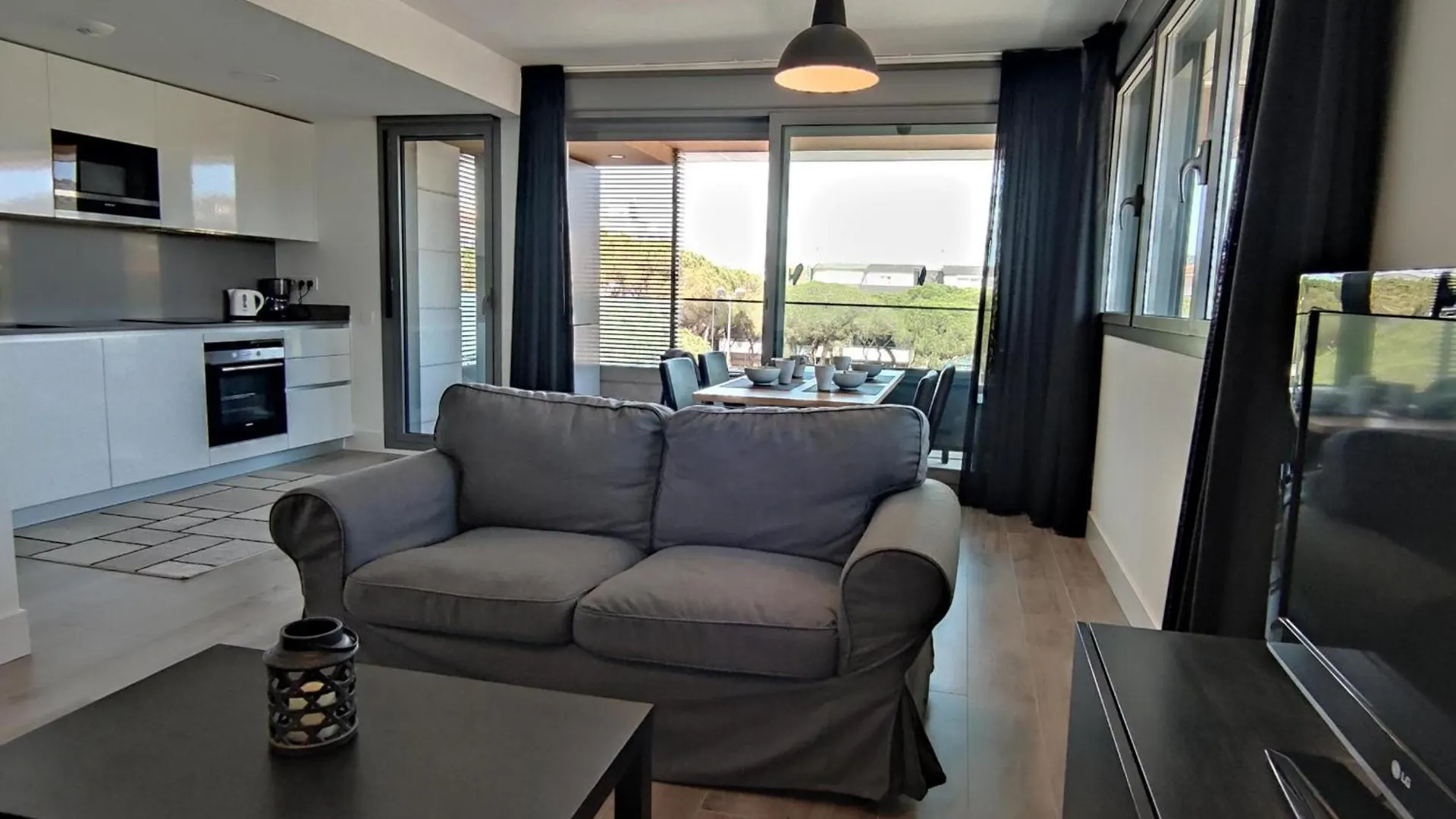 Apartamento De Lujo En Primera Linea Con Piscina En Platja D'Aro - Es-209-70